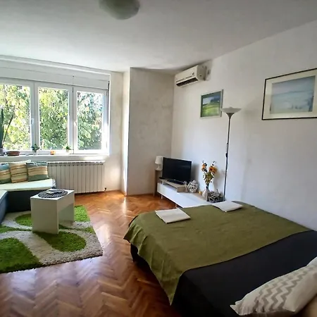 Apartment Nada Sweet House