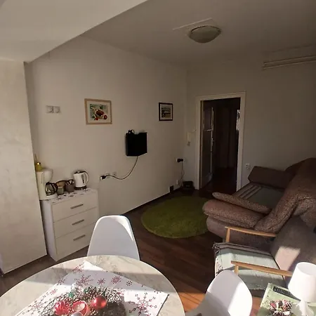 Nada Sweet House Lägenhet Belgrad