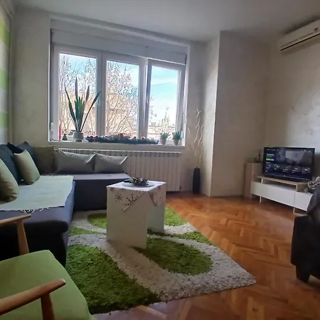 Apartment Nada Sweet House Belgrad